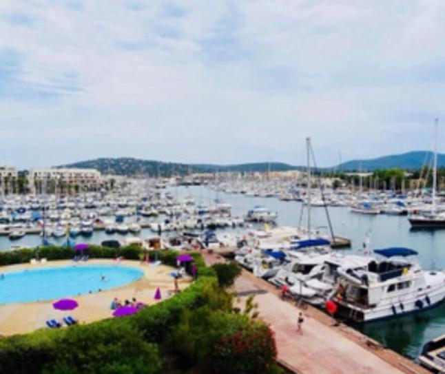 Petit Cocon Magnifique Vue Sur Marina Dans Le Golfe De Saint Tropez Leilighet Cogolin Eksteriør bilde