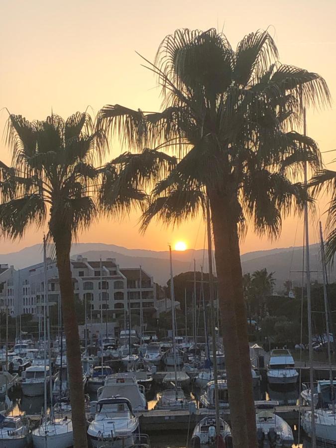Petit Cocon Magnifique Vue Sur Marina Dans Le Golfe De Saint Tropez Leilighet Cogolin Eksteriør bilde